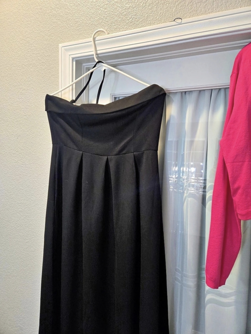 Garacilia Black Maxi Skirt Size Large NWT